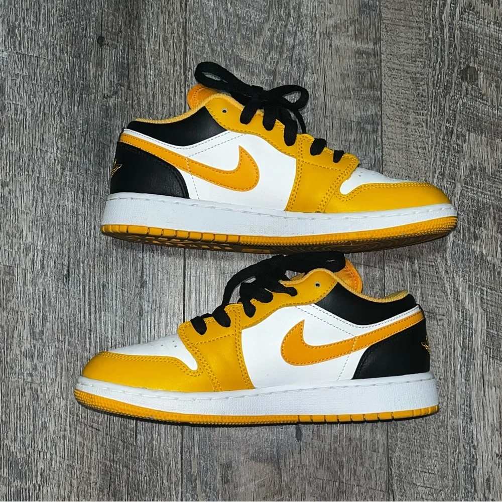 Nike vibrant sneakers